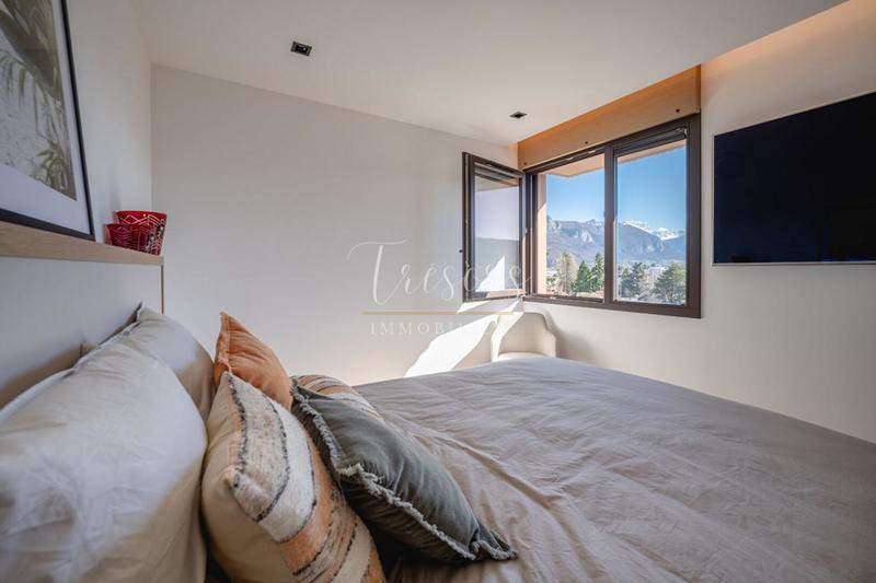 Appartement - 106 m² - 5 pièces