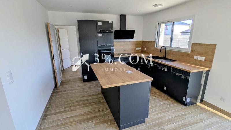 Maison - 100 m² - 6 pièces