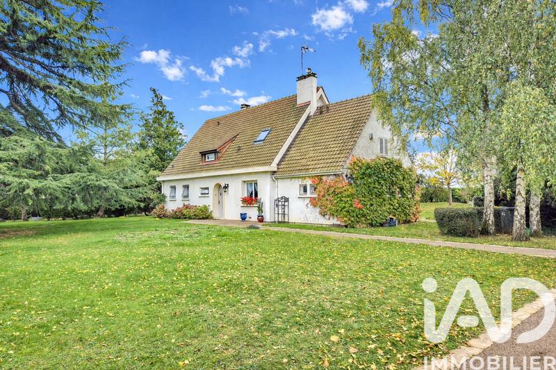 Maison - 200 m² - 7 pièces