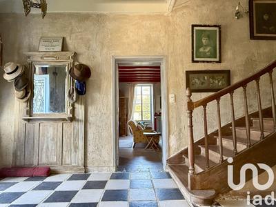 Maison - 275 m² - 7 pièces