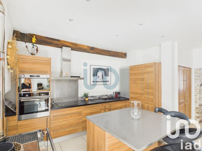 Maison - 140 m² - 5 pièces