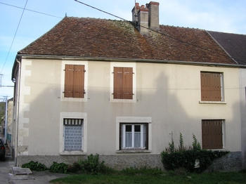 Maison - 94 m² - 9 pièces