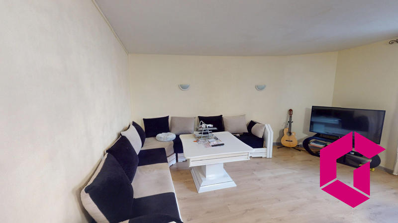 Maison - 80 m² - 3 pièces