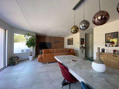 Maison - 108 m² - 4 pièces