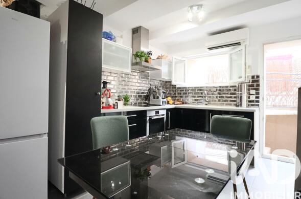 Maison - 49 m² - 3 pièces