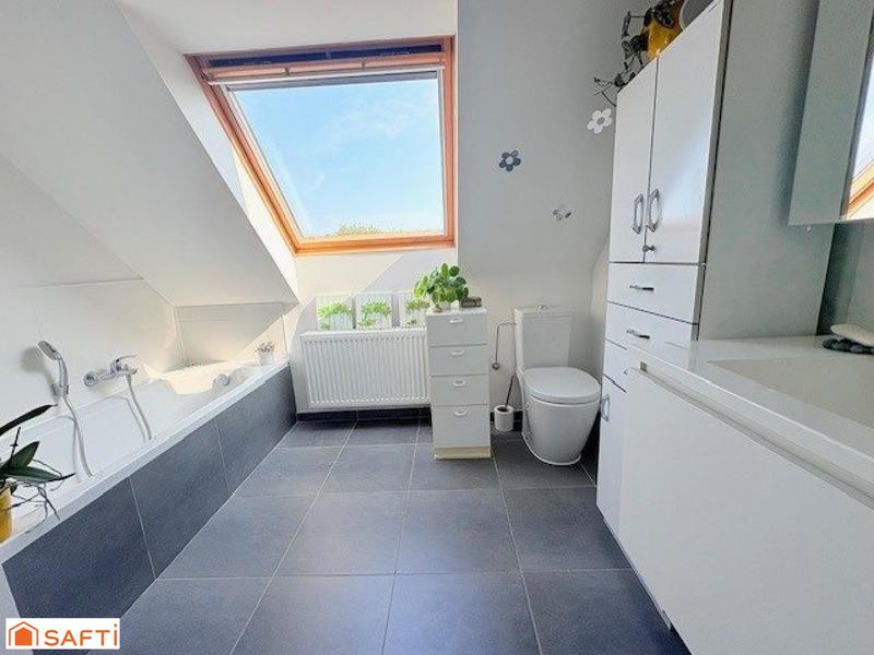 Maison - 118 m² - 8 pièces