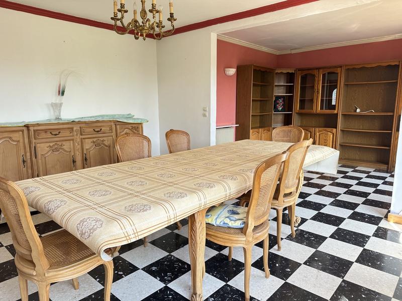 Maison - 189 m² - 7 pièces