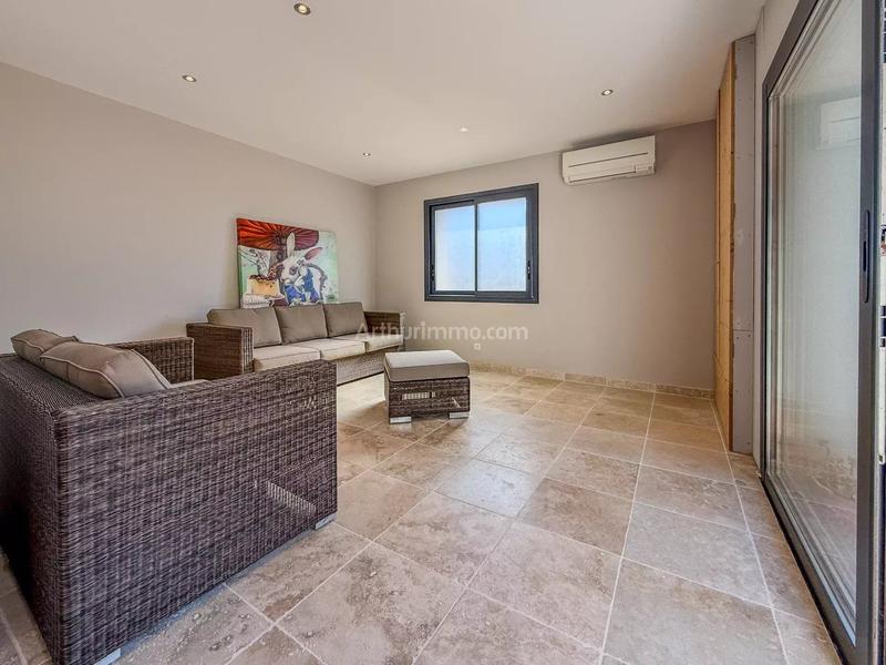 Maison - 168 m² - 7 pièces