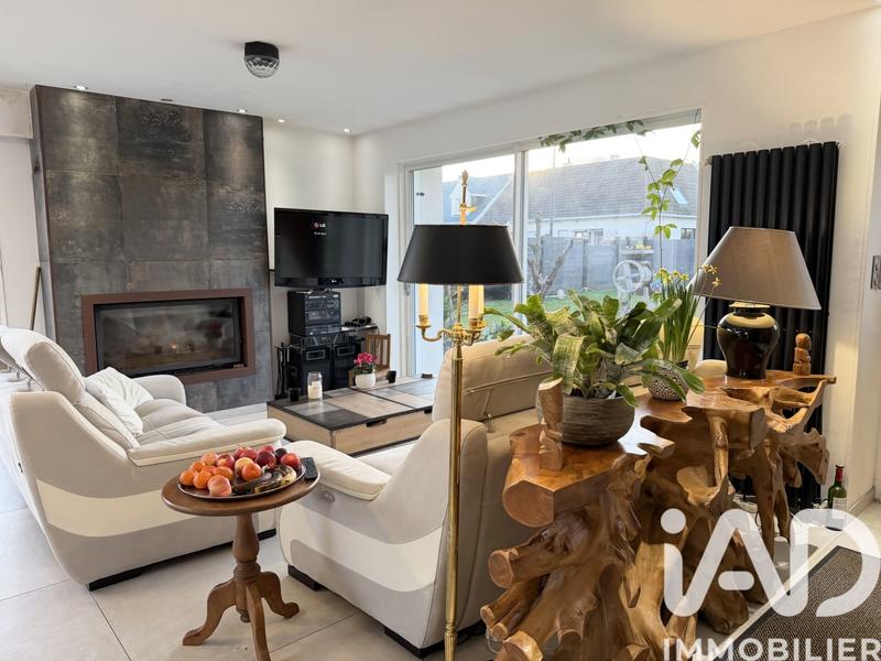 Maison - 200 m² - 5 pièces