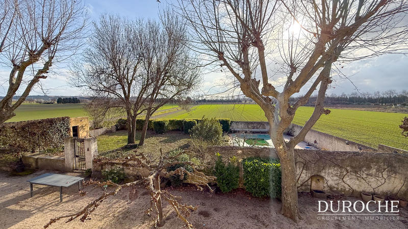 Mas - 318 m² - 11 pièces