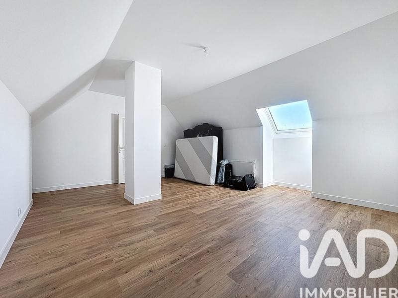 Maison - 137 m² - 5 pièces