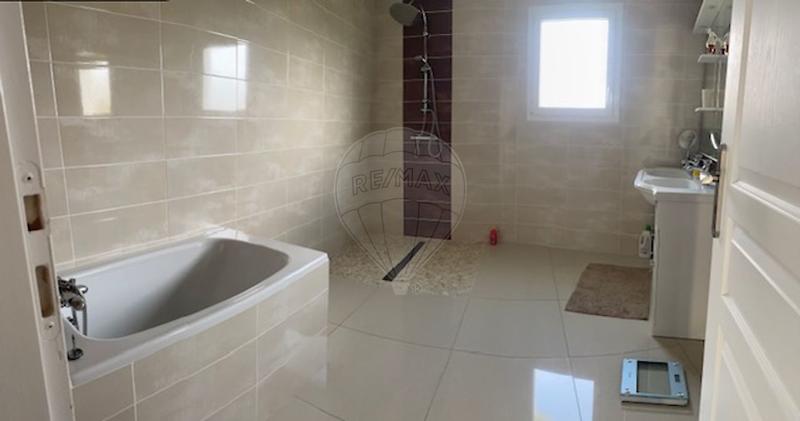 Maison - 187 m² - 5 pièces