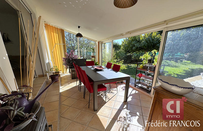 Maison - 163 m² - 5 pièces