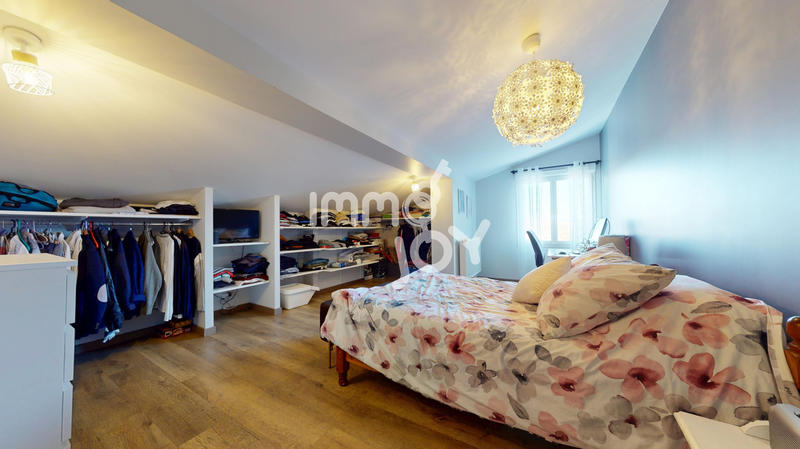 Maison - 164 m² - 5 pièces