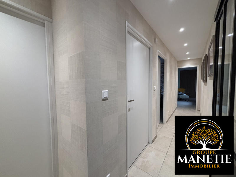 Maison - 95 m² - 3 pièces