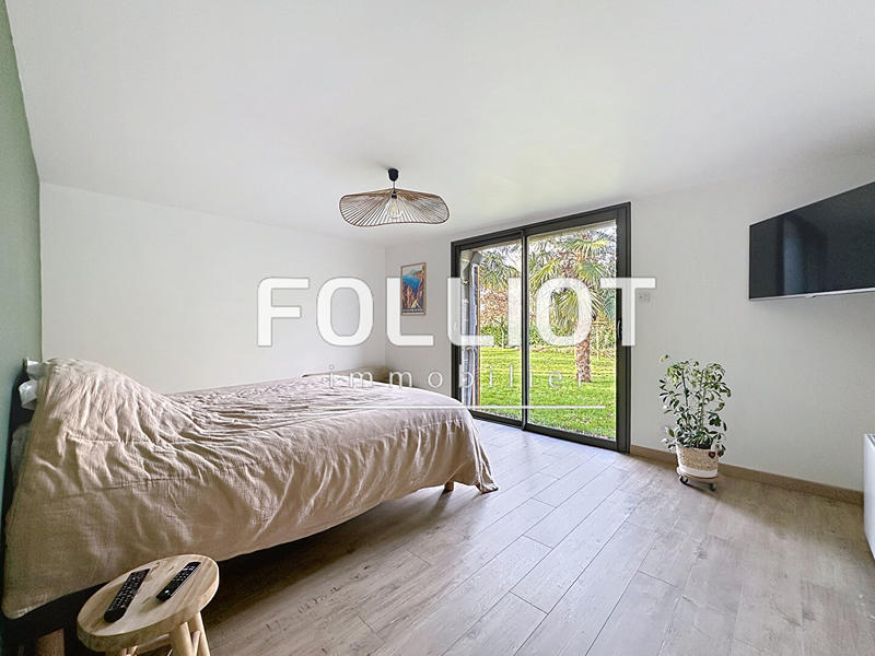 Maison - 166 m² - 7 pièces