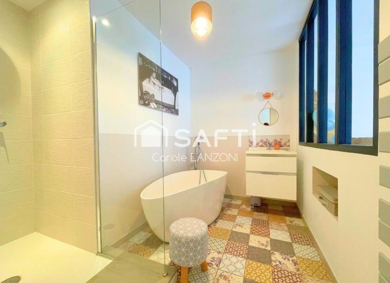 Maison - 142 m² - 5 pièces