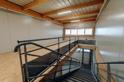 Local d'activité / Entrepôt - 96 m²