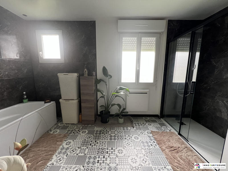 Maison - 100 m² - 4 pièces