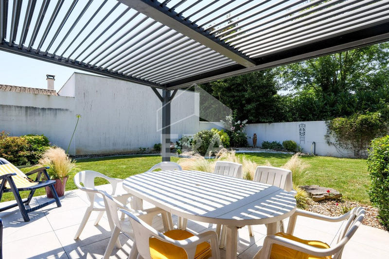 Maison - 192 m² - 6 pièces