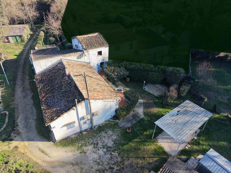 Mas - 232 m² - 7 pièces