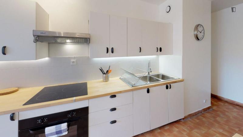 Chambre - 14 m² - 3 pièces