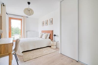 Chambre - 9 m² - 1 pièce