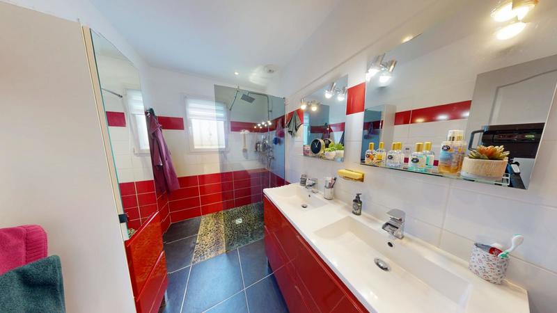 Maison - 89 m² - 4 pièces