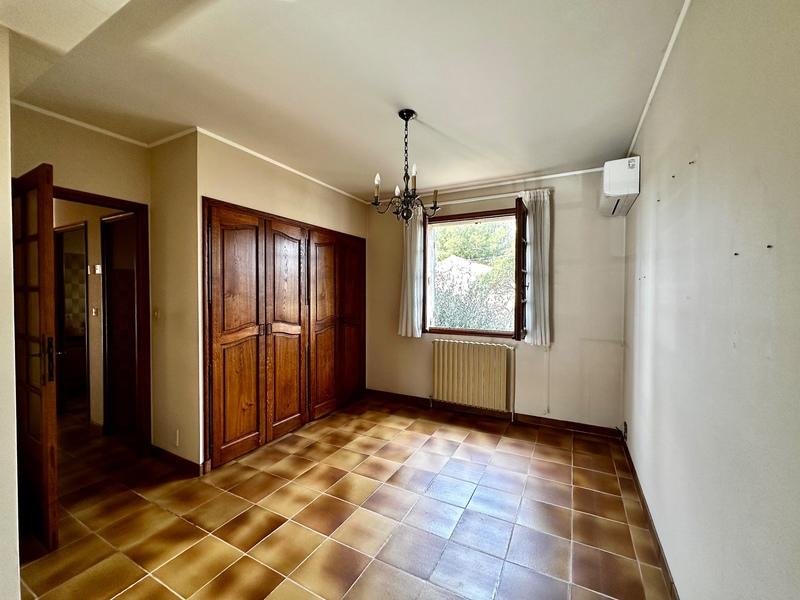 Maison - 158 m² - 3 pièces