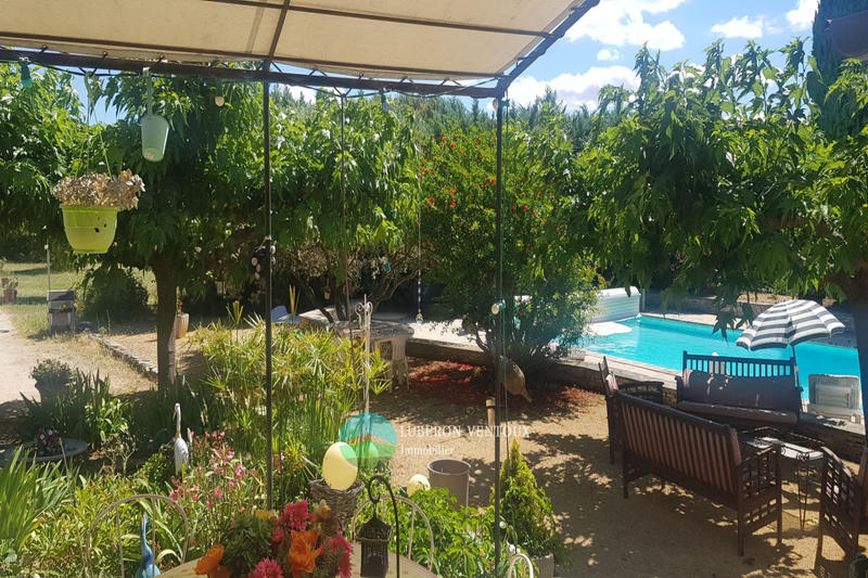 Maison - 183 m² - 6 pièces