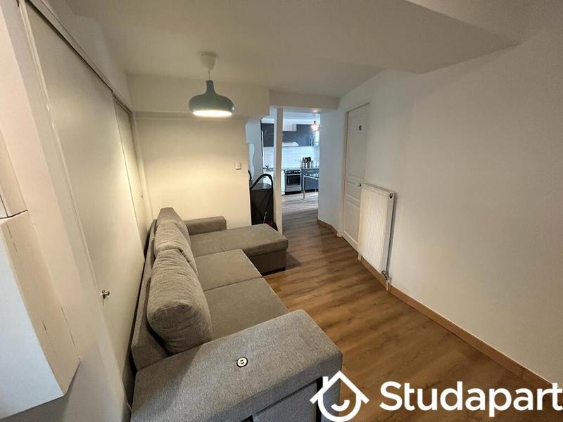 Chambre - 11 m² - 1 pièce