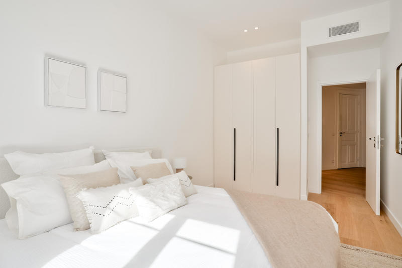 Appartement - 137 m² - 5 pièces