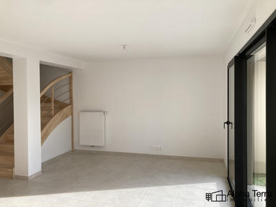Maison - 89 m² - 4 pièces