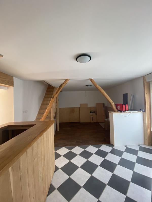 Maison - 225 m² - 7 pièces