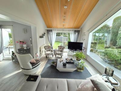 Maison - 170 m² - 5 pièces