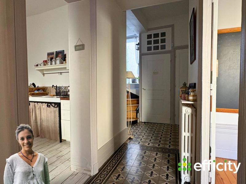 Appartement - 174 m² - 6 pièces