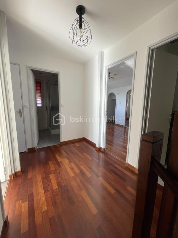 Pavillon - 124 m² - 5 pièces