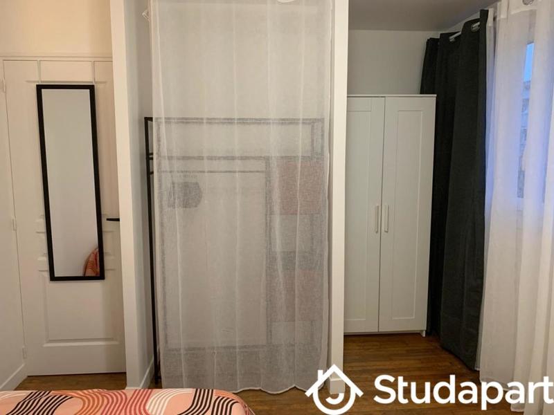 Chambre - 15 m² - 1 pièce