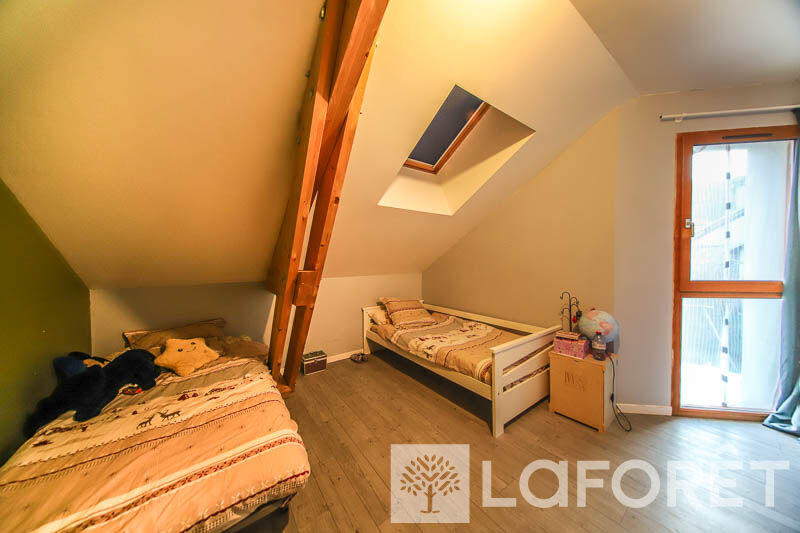 Maison - 103 m² - 5 pièces