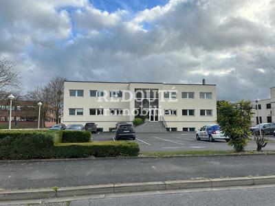 Bureau - 89 m² - 1 pièce