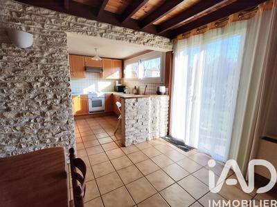 Maison - 101 m² - 6 pièces