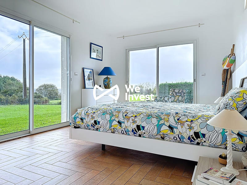 Maison - 253 m² - 8 pièces