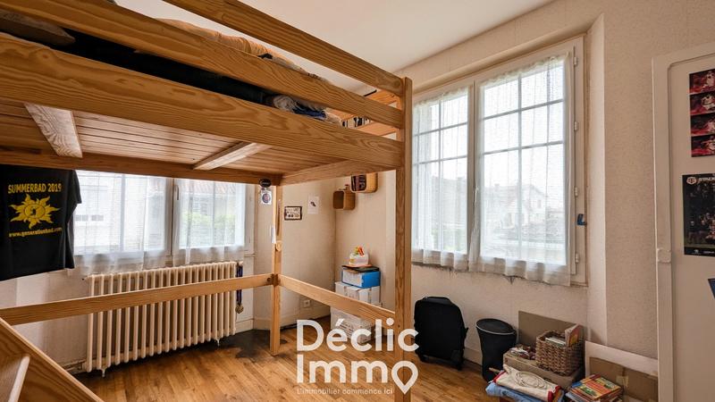 Maison - 155 m² - 8 pièces