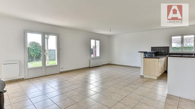 Maison - 87 m² - 4 pièces