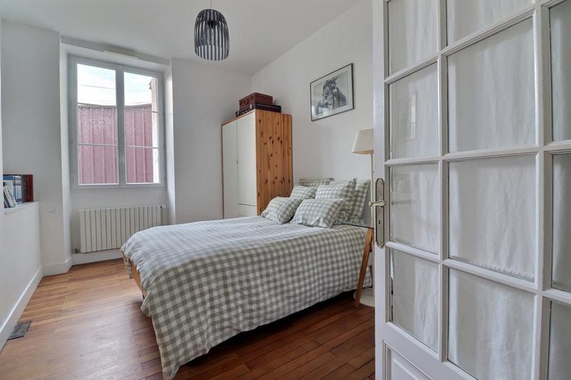 Appartement - 229 m² - 7 pièces