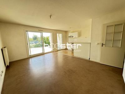 Appartement ancien - 63 m² - 3 pièces