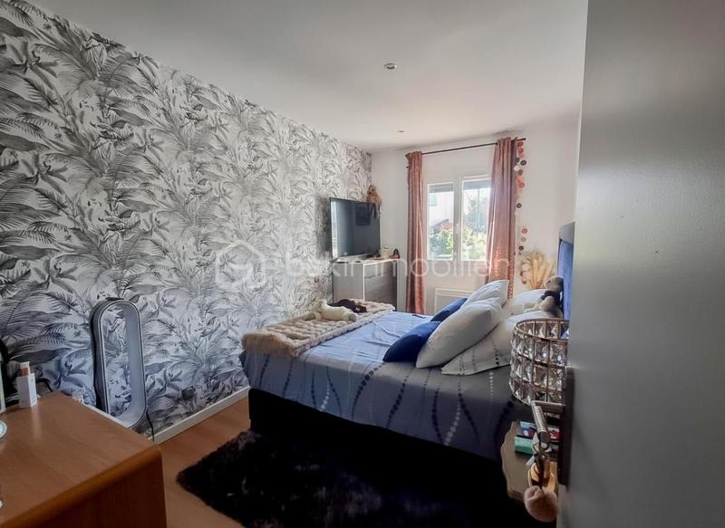 Maison - 80 m² - 5 pièces