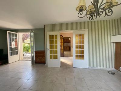 Maison - 123 m² - 5 pièces