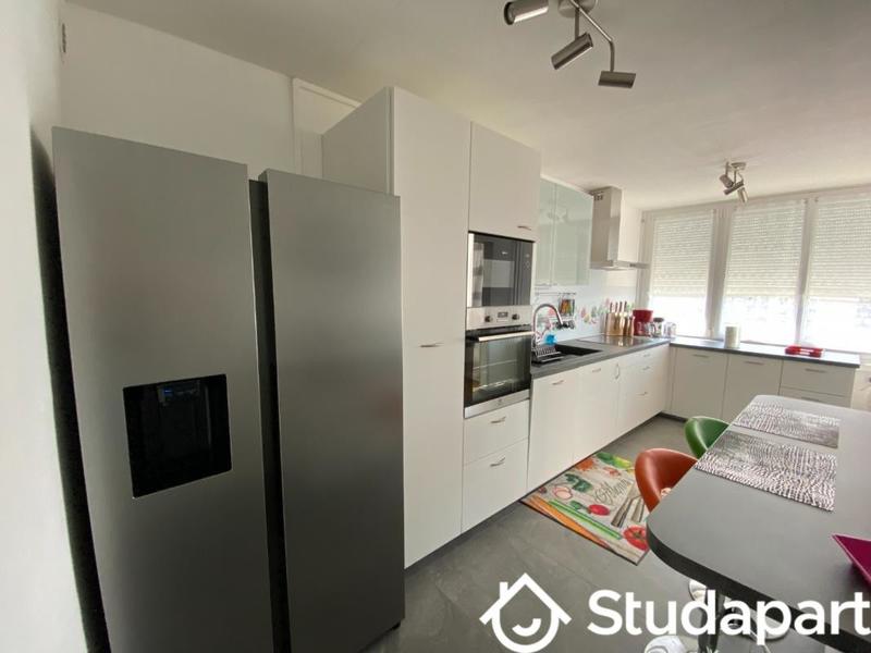 Appartement - 60 m² - 2 pièces