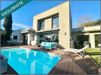 Maison - 151 m² - 6 pièces